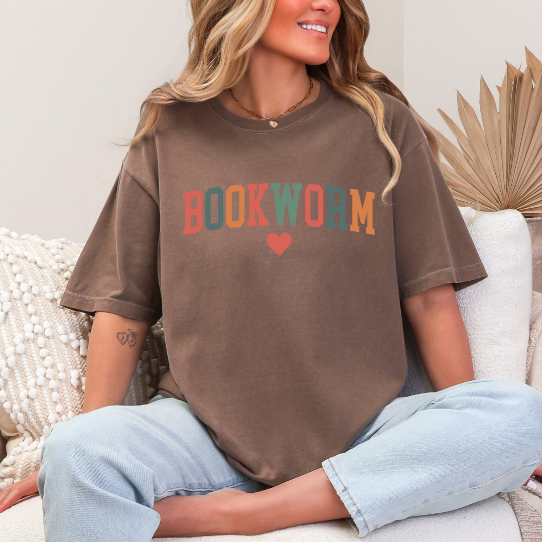 BOOKWORM TEE